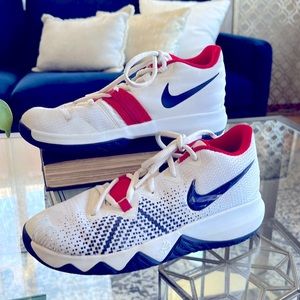 Nike Kyrie Basketball court shoe. Kids size 4Y.